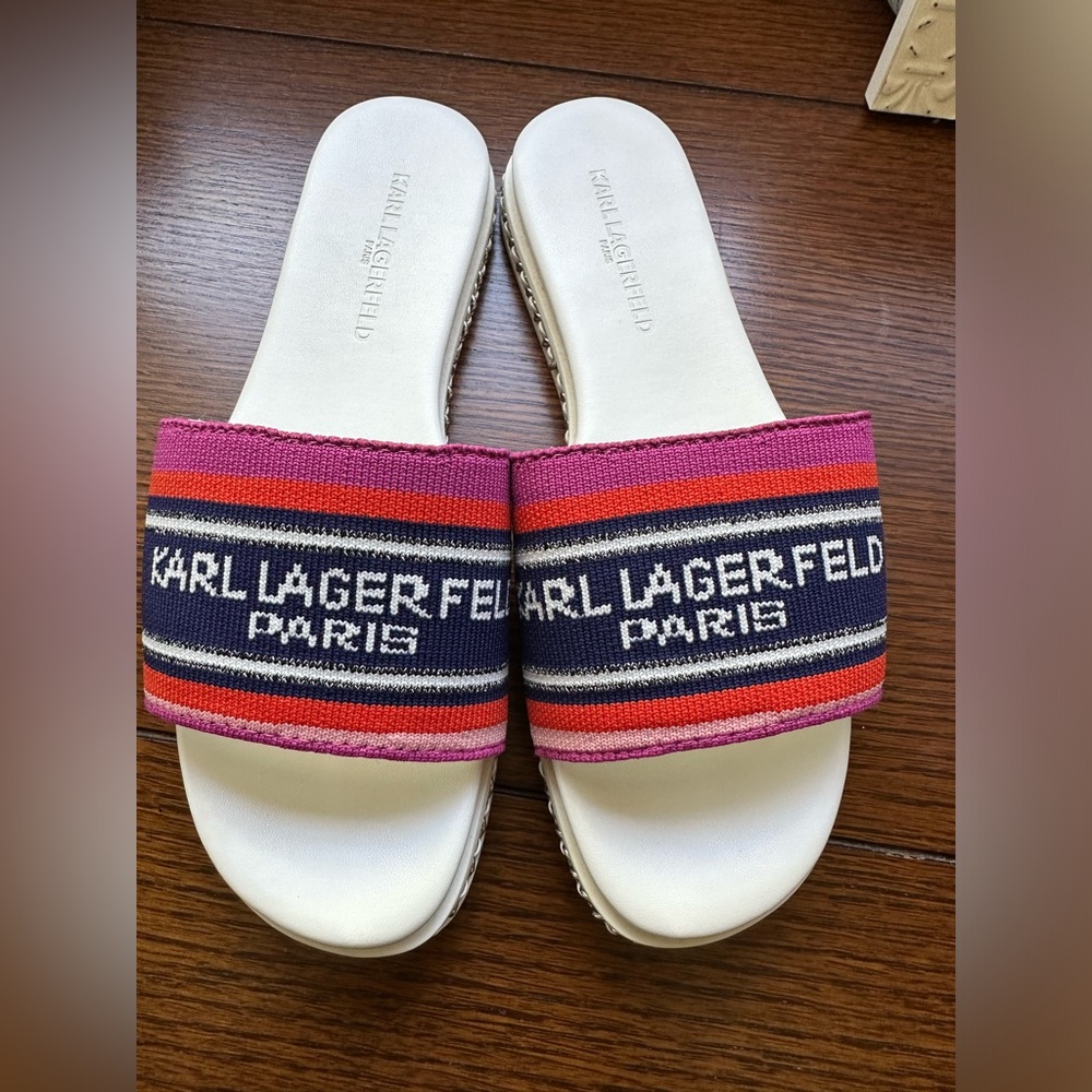 NEW! Karl Lagerfeld 7.5 regular to narrow slides/sandals